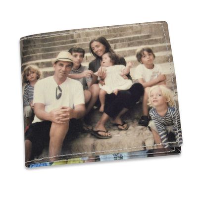 Personalised wallets for men