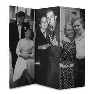 personalised screen black and white