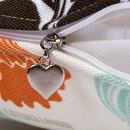 scatter 
cushions
online
zip details