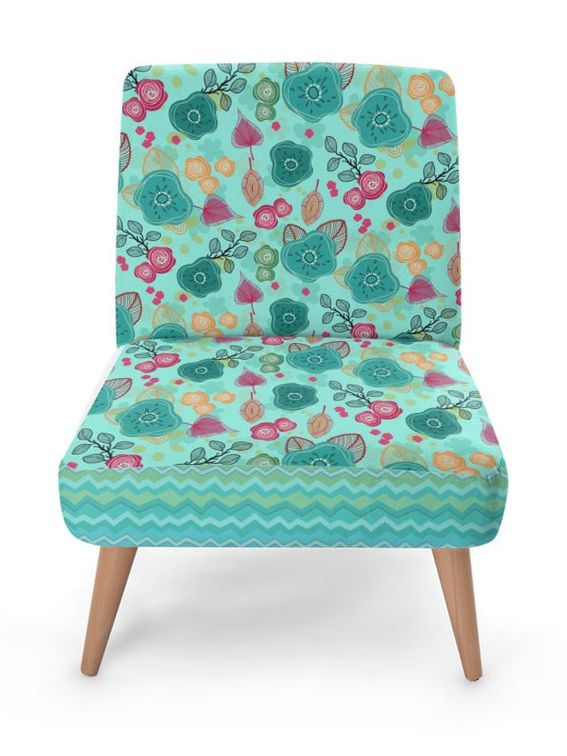Fauteuil imprimé avec design coloré