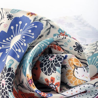 Tissu satin personnalisé avec votre design