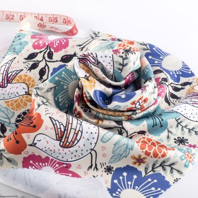 ドレープ　生地