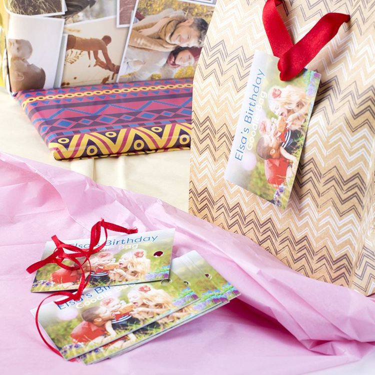 Create your own printable present tags