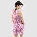 Robe de plage vue de dos