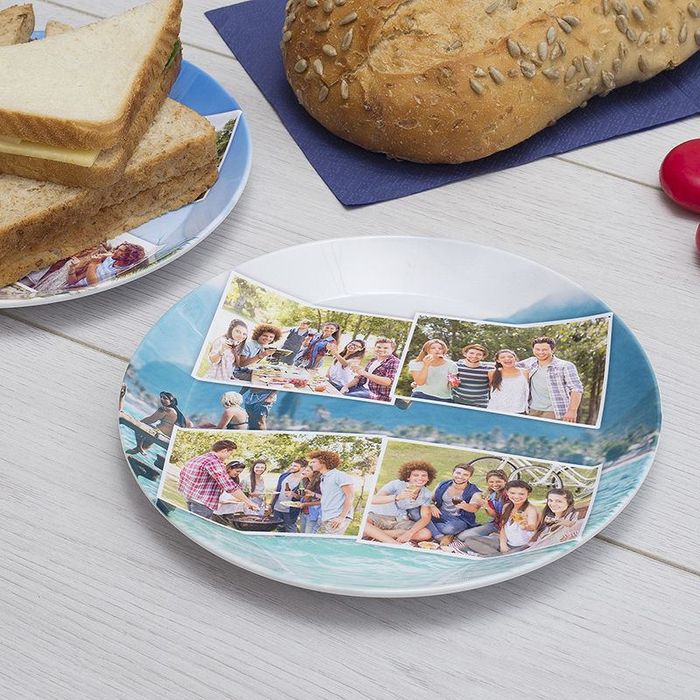 Family personalised party plates