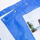 Zoom sur rideau de douche imprimé