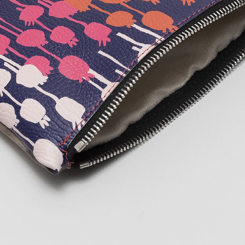 gepersonaliseerde leren clutch rits details