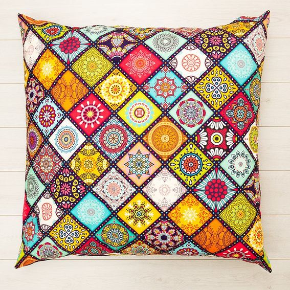 Impression sur coussin de sol avec design