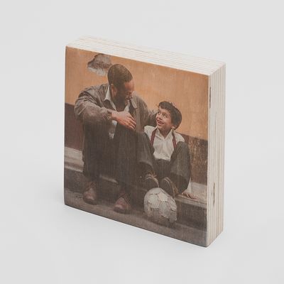 Pictures printed on wood