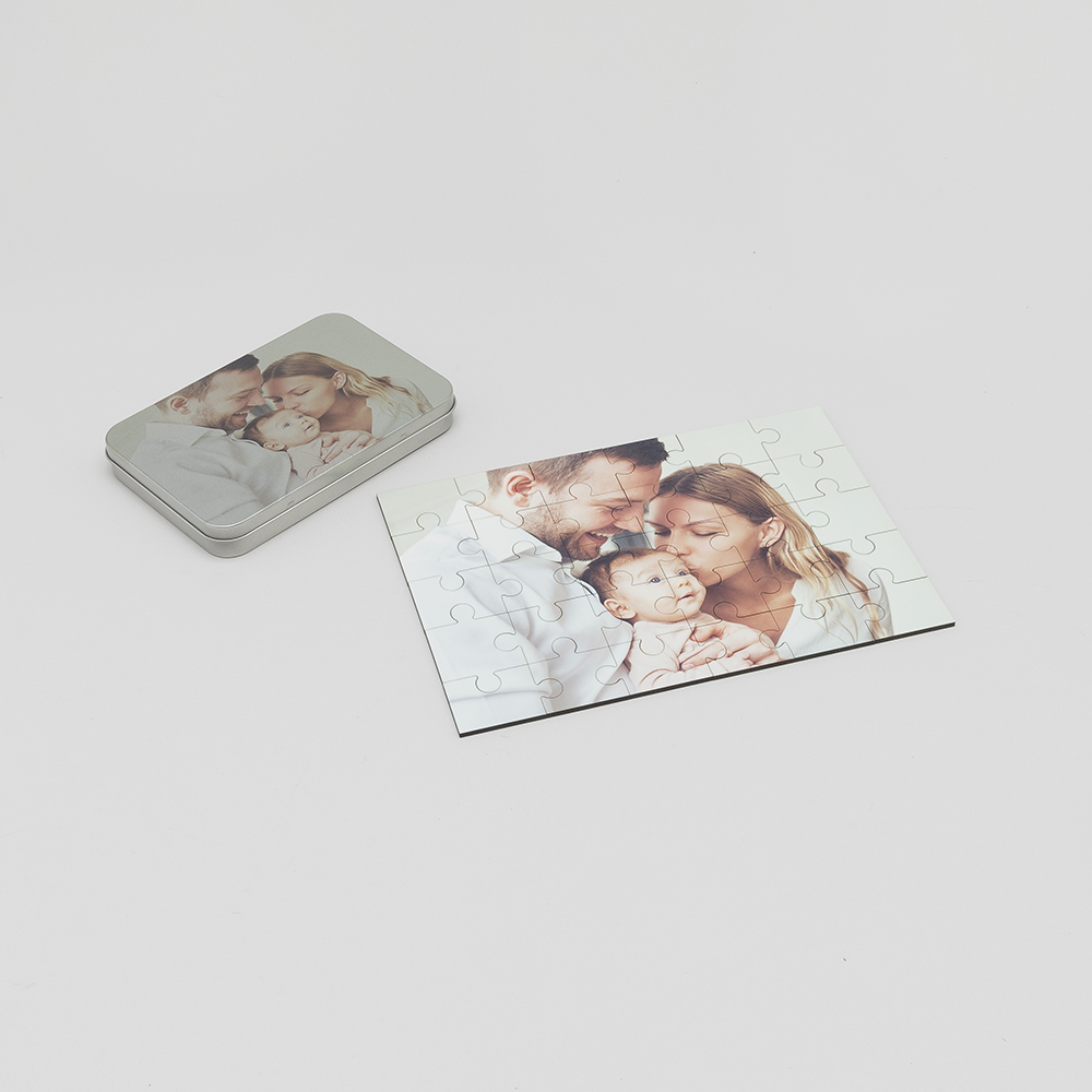 photo jigsaw plastic