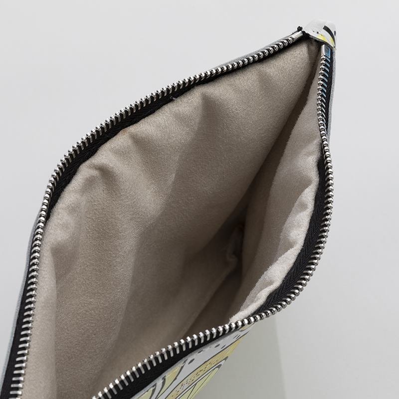 ladies leather crossbody bag detailing