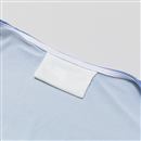 Detalles del vestido con botones