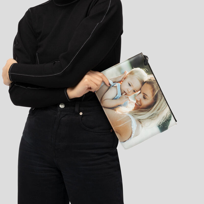 comparaison de taille sac pochette en cuir personnalisé