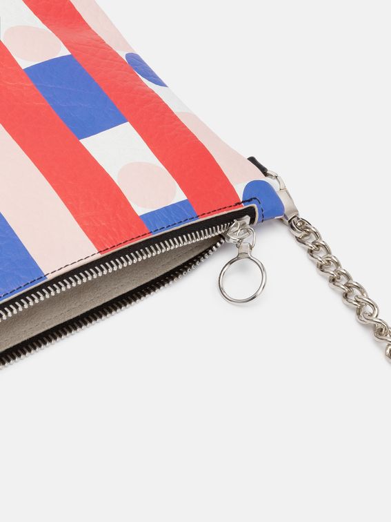 custom cross body bag detail