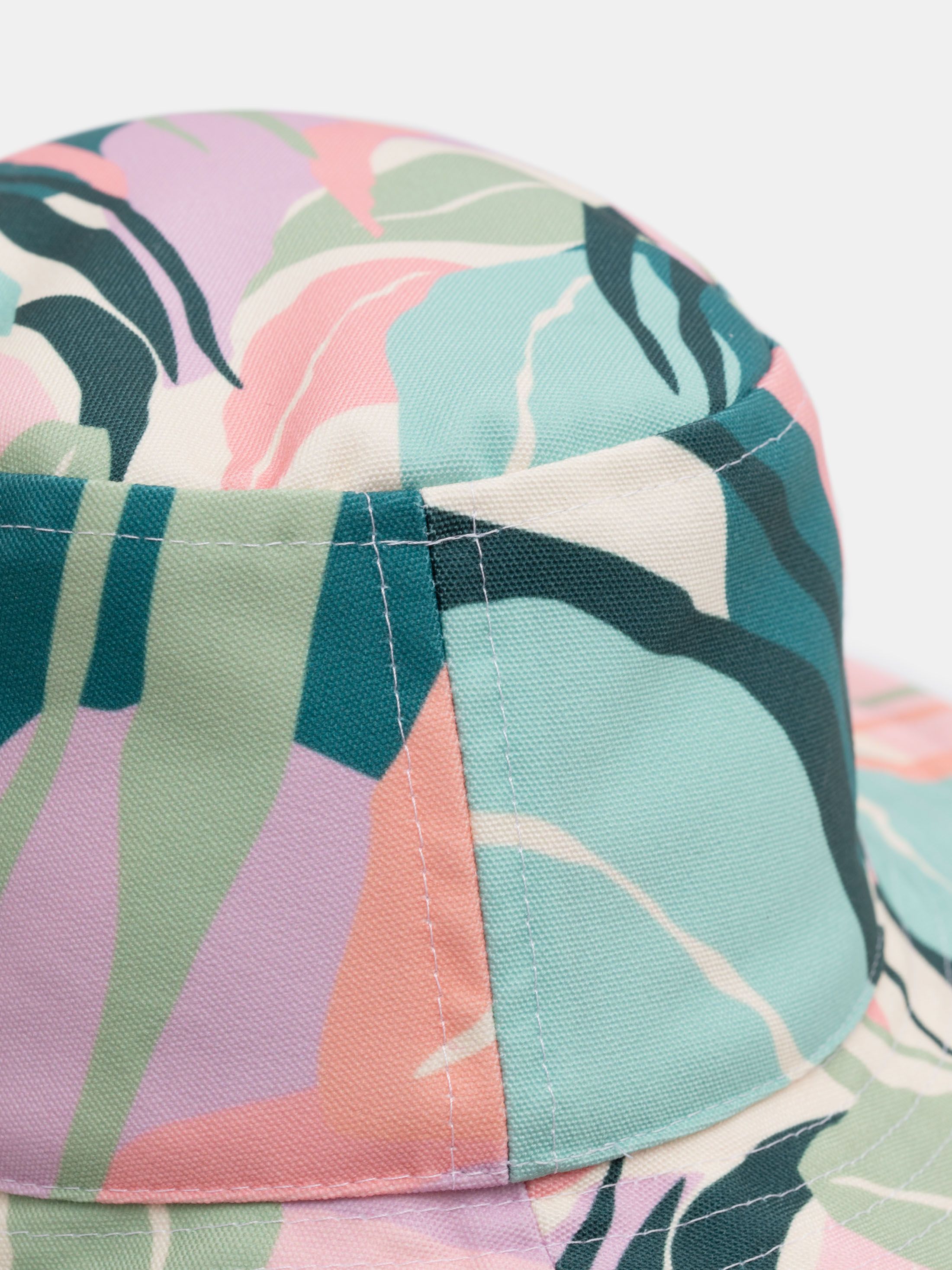 What is Satin? A Fashion Lover's Guide to Satin Fabric - Contrado Blog