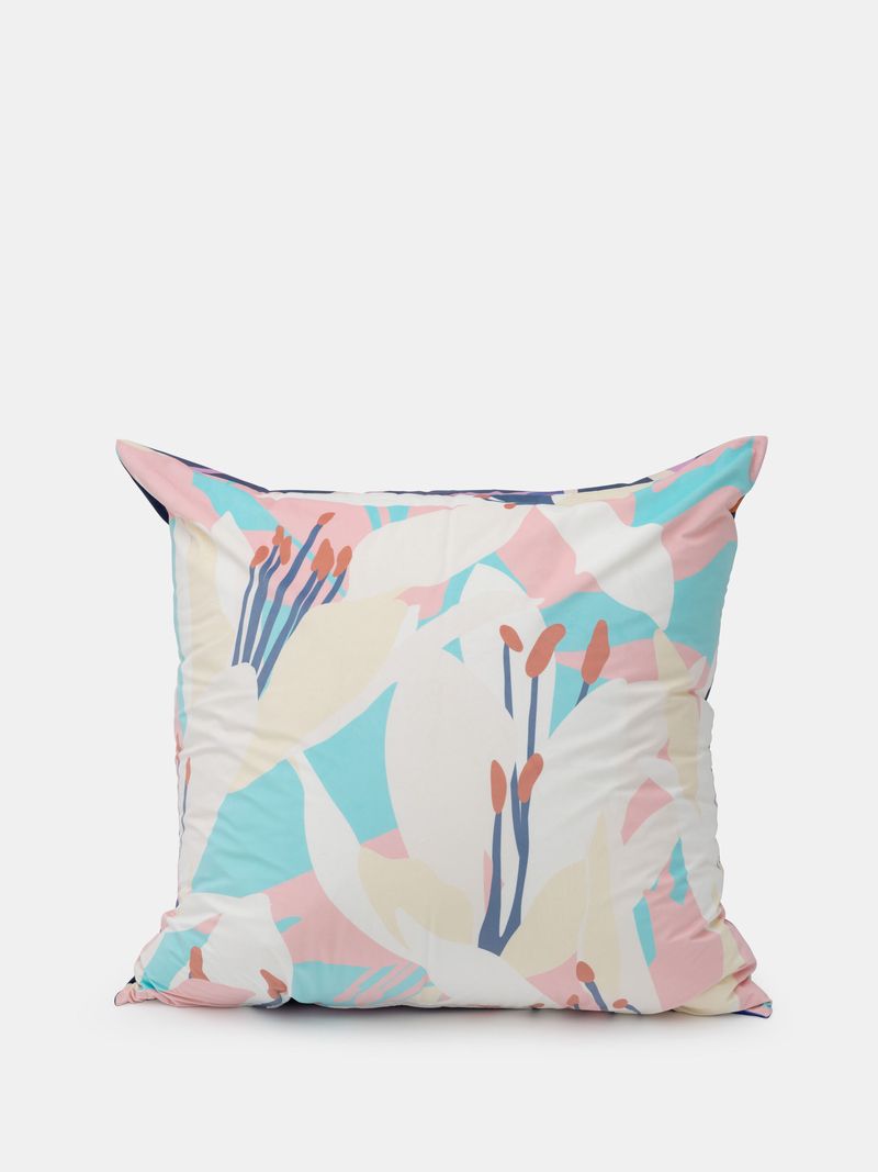 Floor cushions