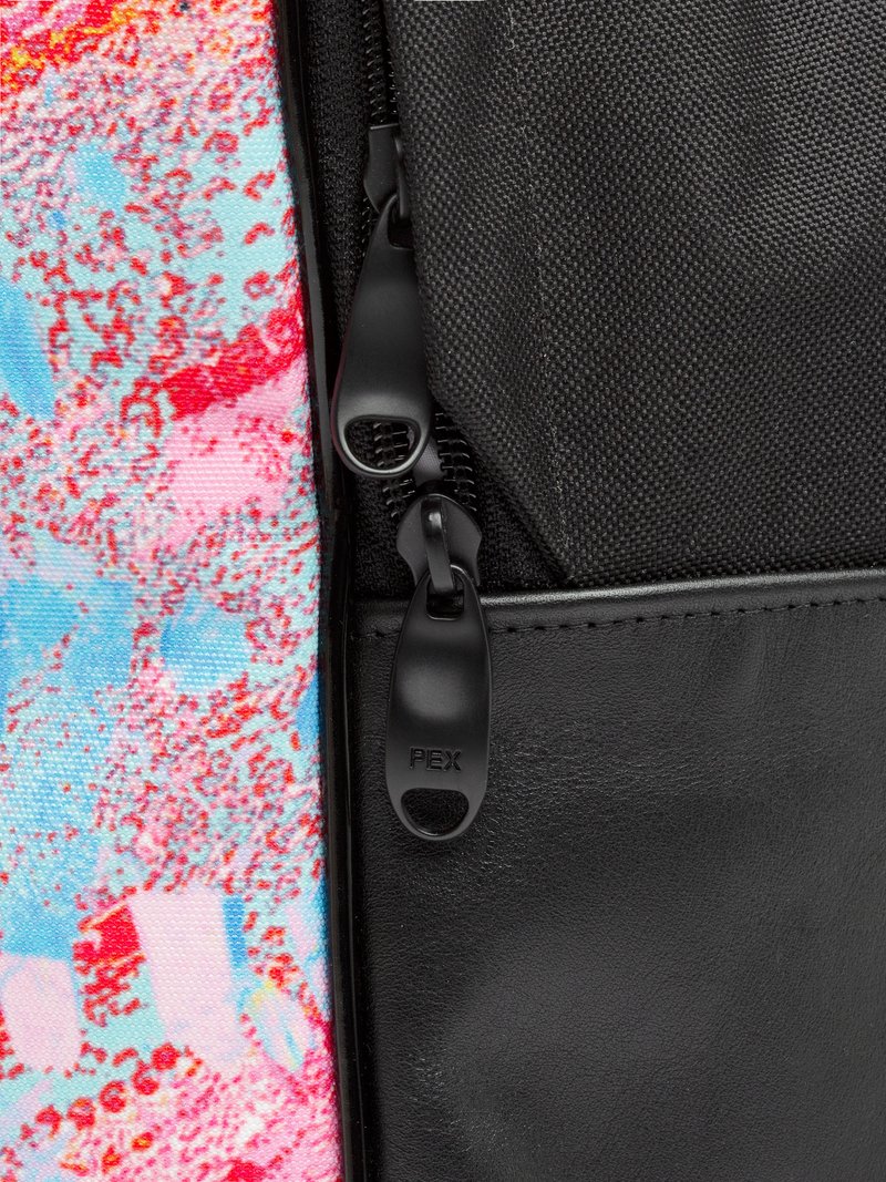 close zipper detail look of custom backpack