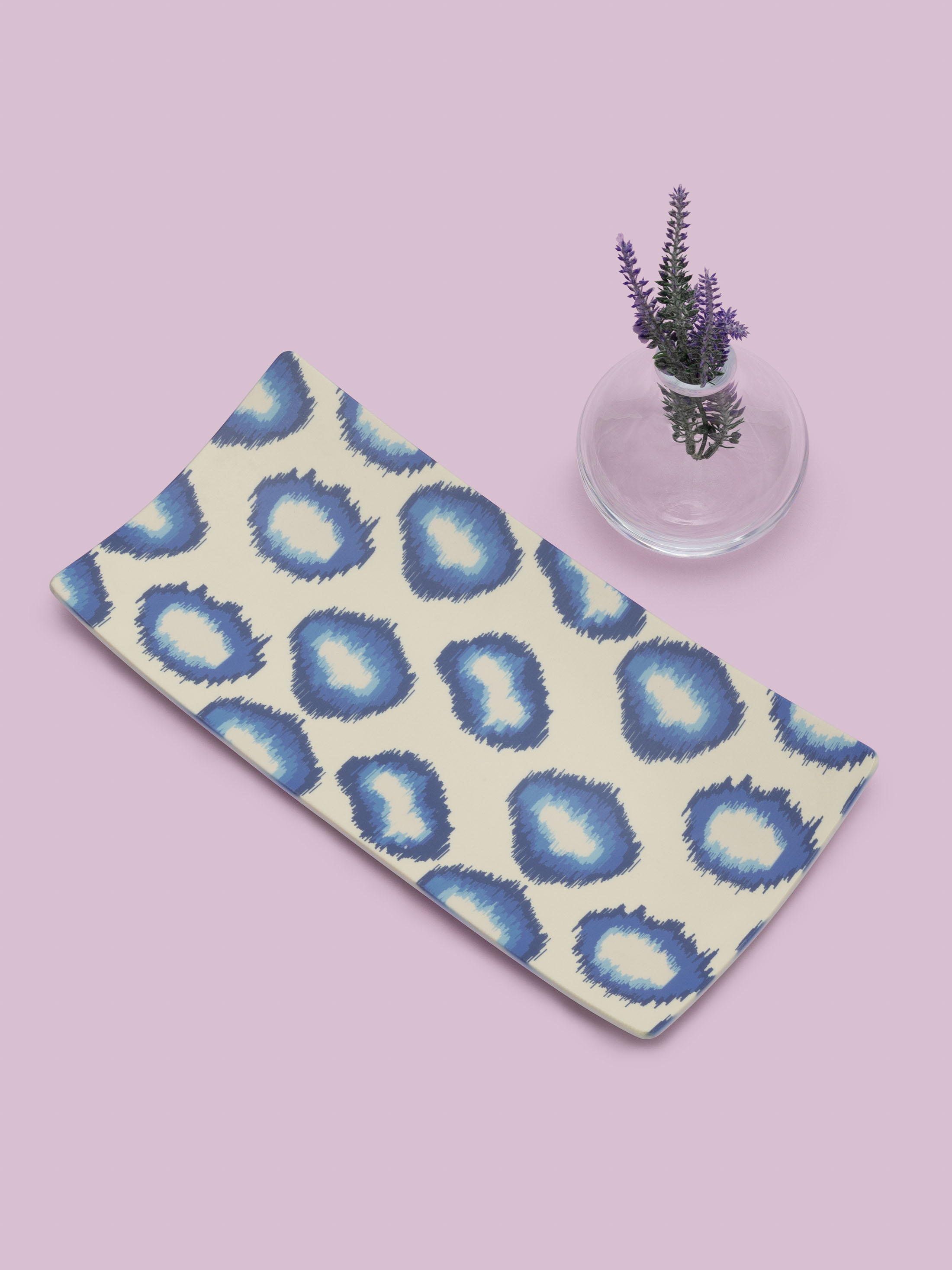 printed serving dish