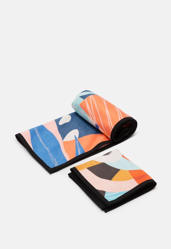 Personalized towel set hotsell