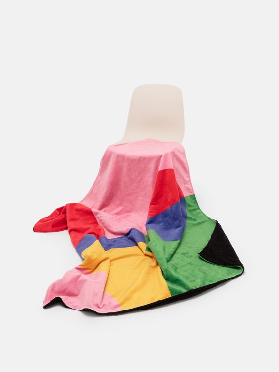 fabric details of printed throws
