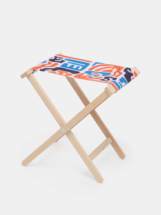 folding camp stool hinge details