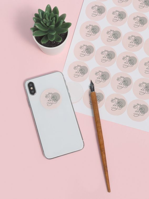 Autocollants personnalisés sur le téléphone