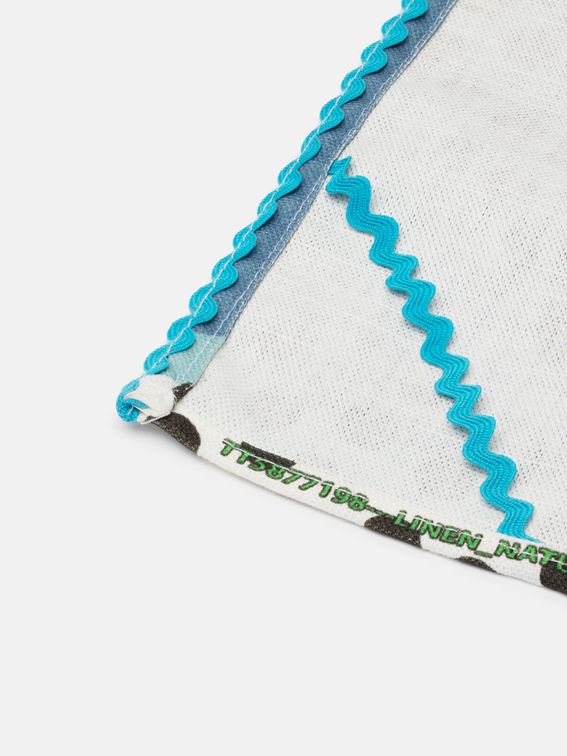 detail of fabric edge