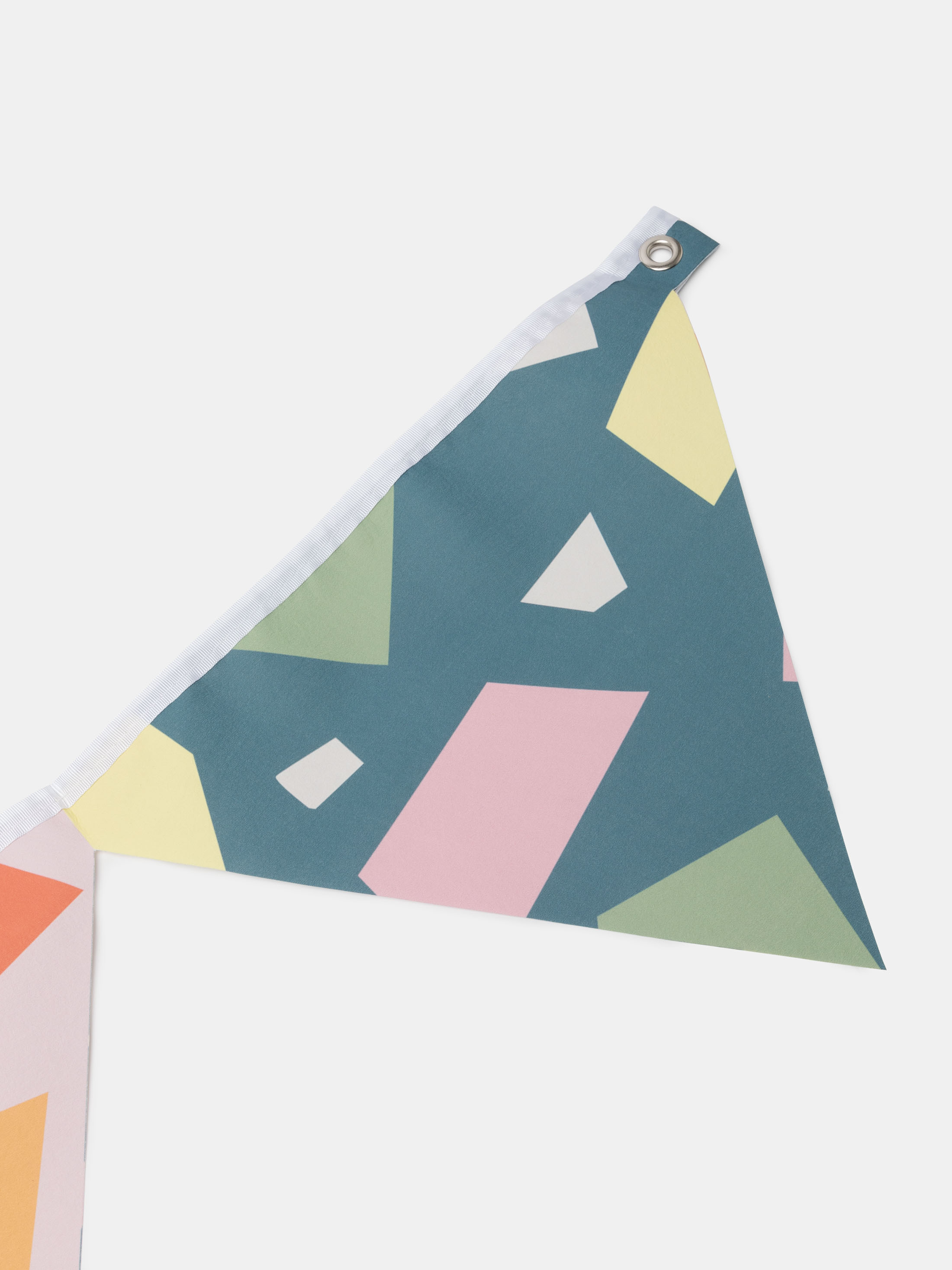 festone con bandierine triangolari personalizzato