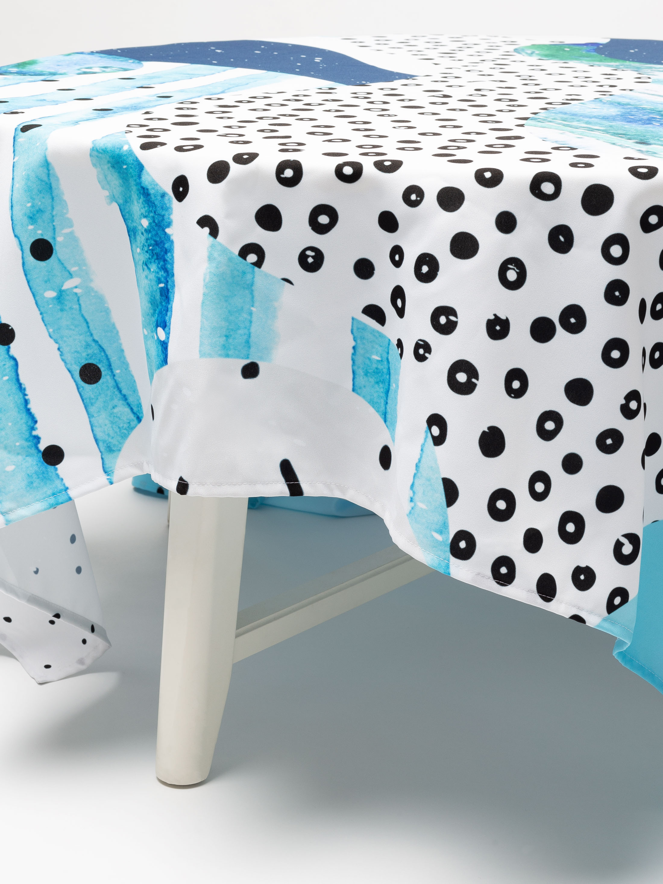 printed tablecloths UK