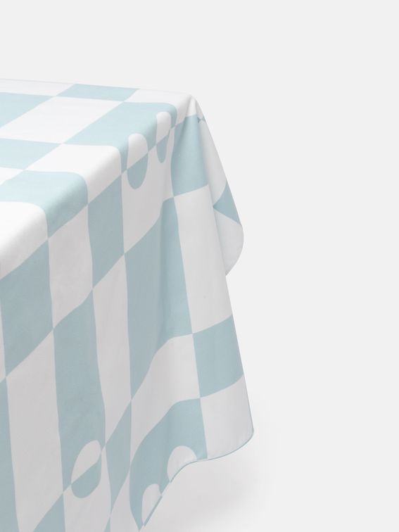 custom tablecloths