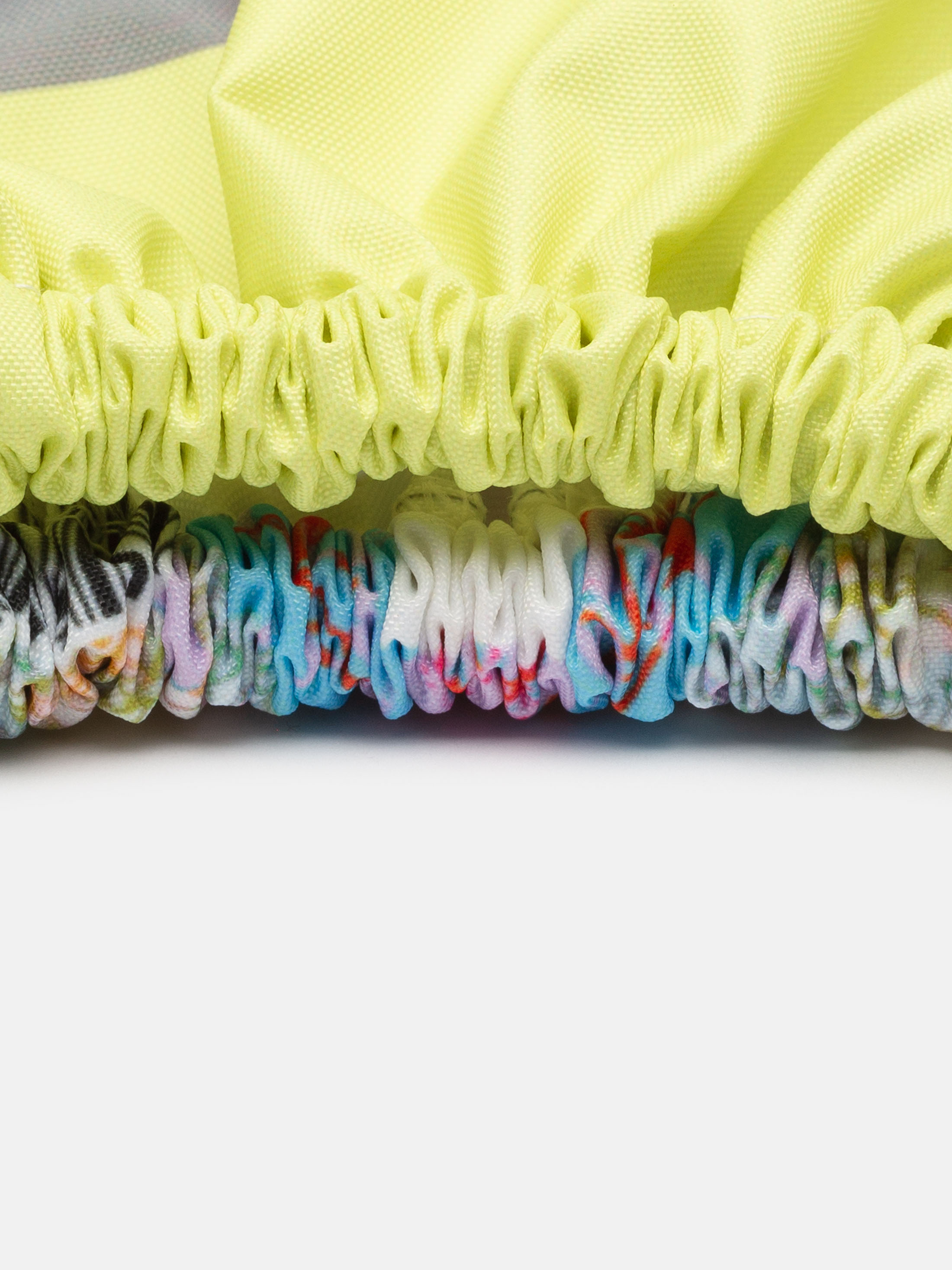 drawstring cord detail