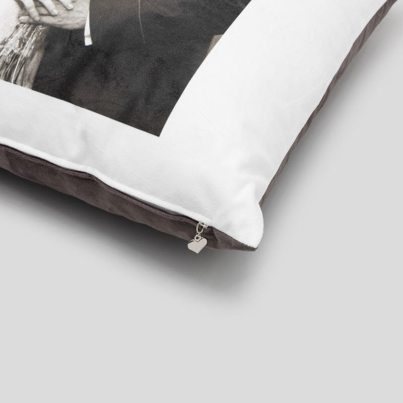 Photo Cushion-velvet (1)