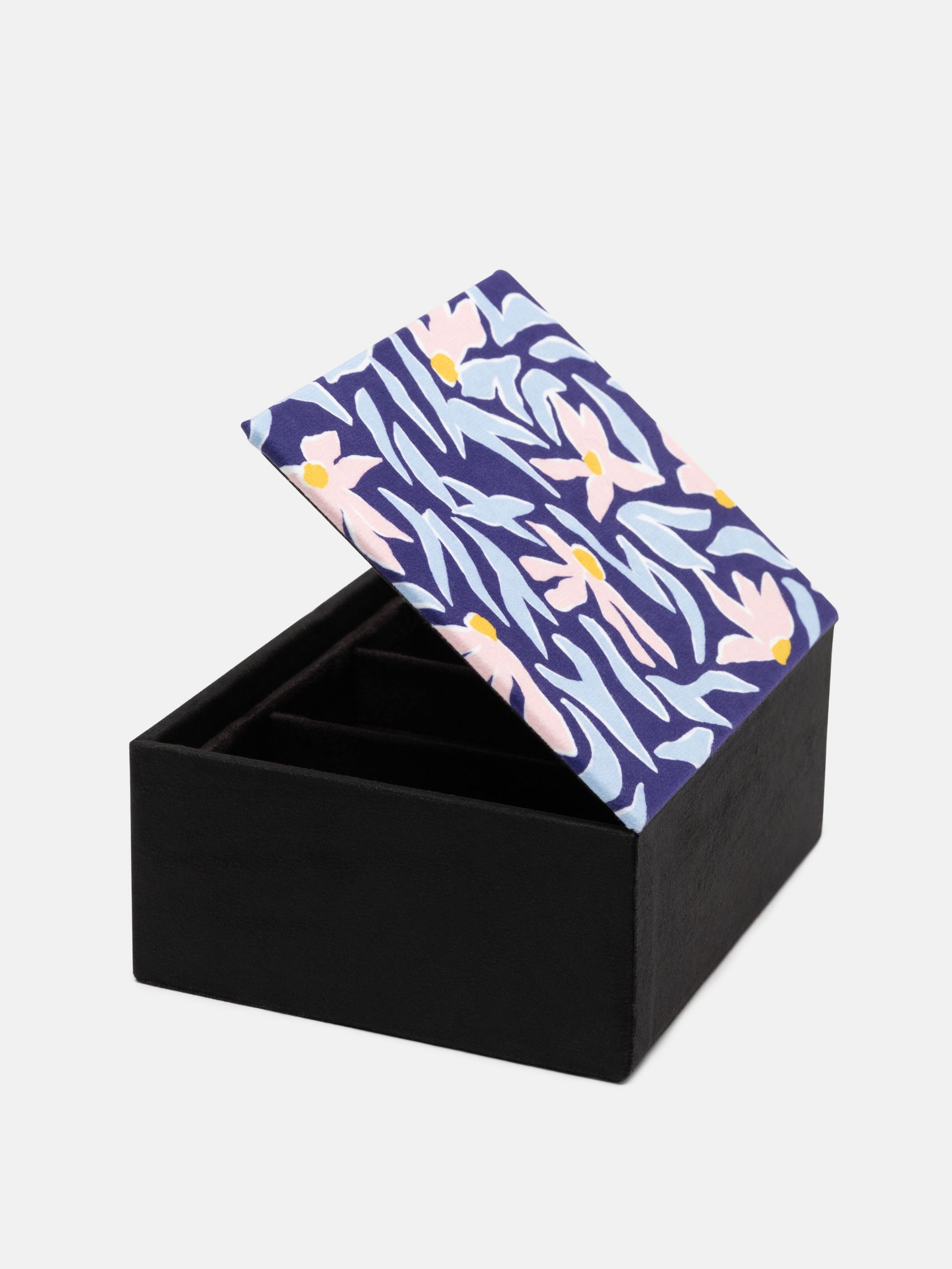 Custom Jewelry Boxes Bespoke Jewelry Boxes in 2 Sizes