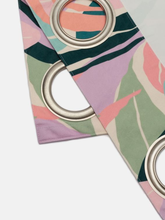 Tenda personalizzata con occhielli, o con fettuccia per gancio o nastro