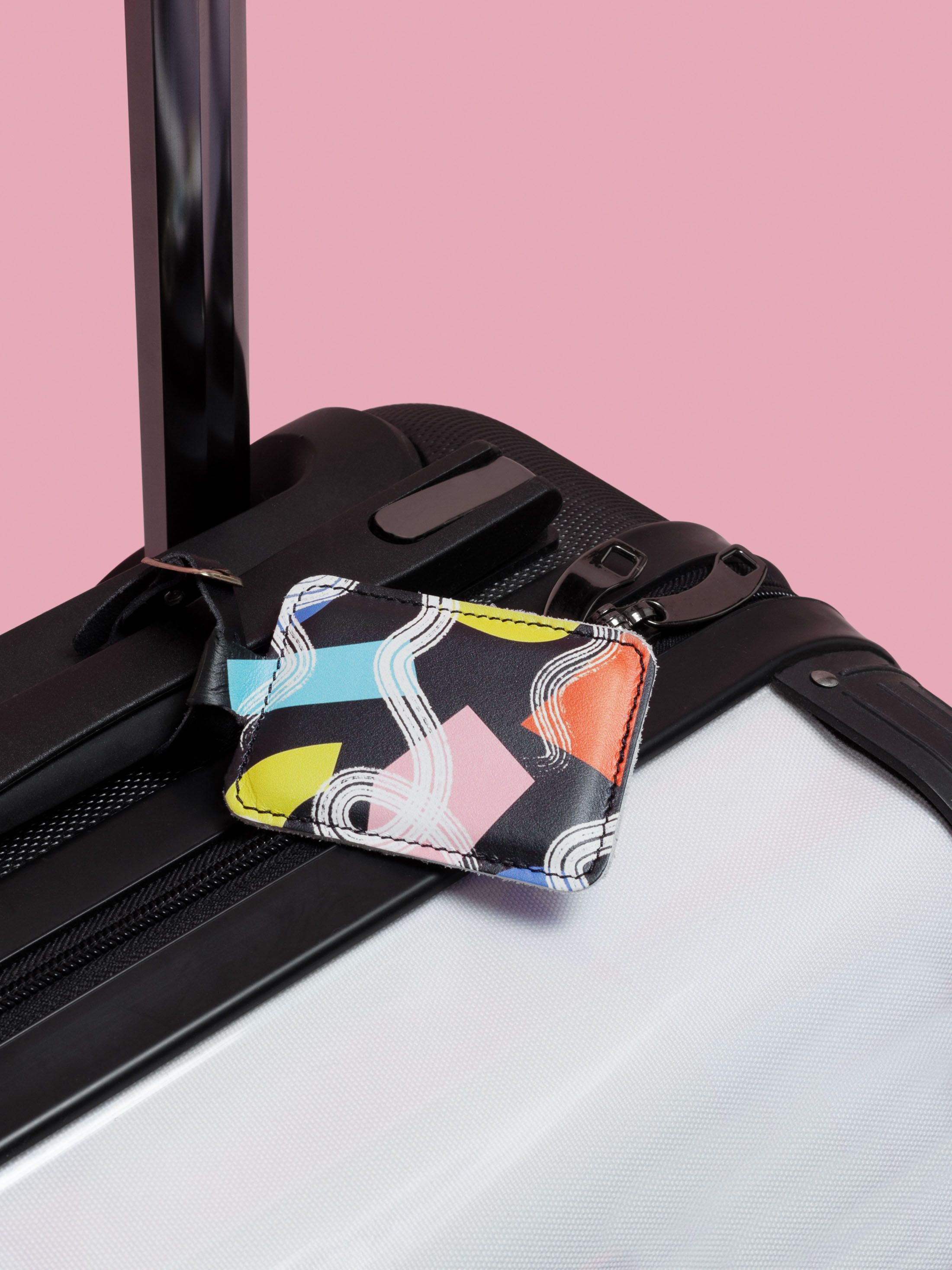design your own bespoke luggage tag