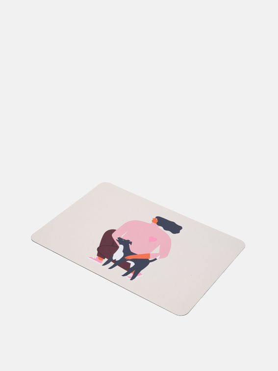 4 sizes of pet placemats from small to large