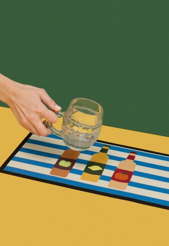 Custom Bar Mats UK. Custom Bar Runners. Printed Bar Runners