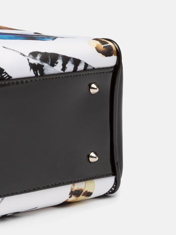 Design your own leather bag best sale