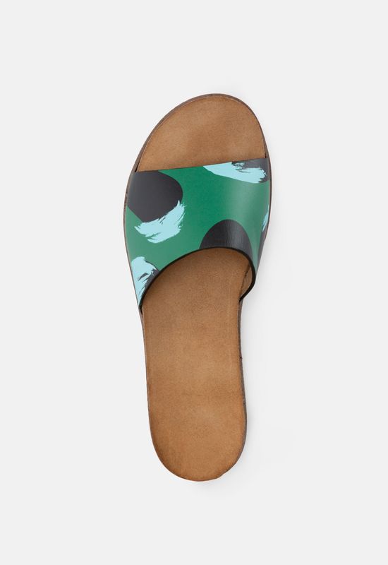 Design your online own slides shoes