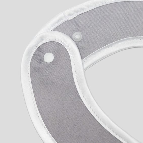 bavoir pour bébé fait sur commande