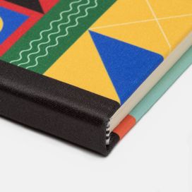 かわいらしいデザインを印刷 オリジナル手帳