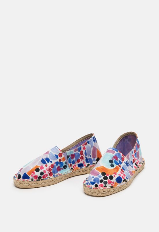 Design your top own shoes uk