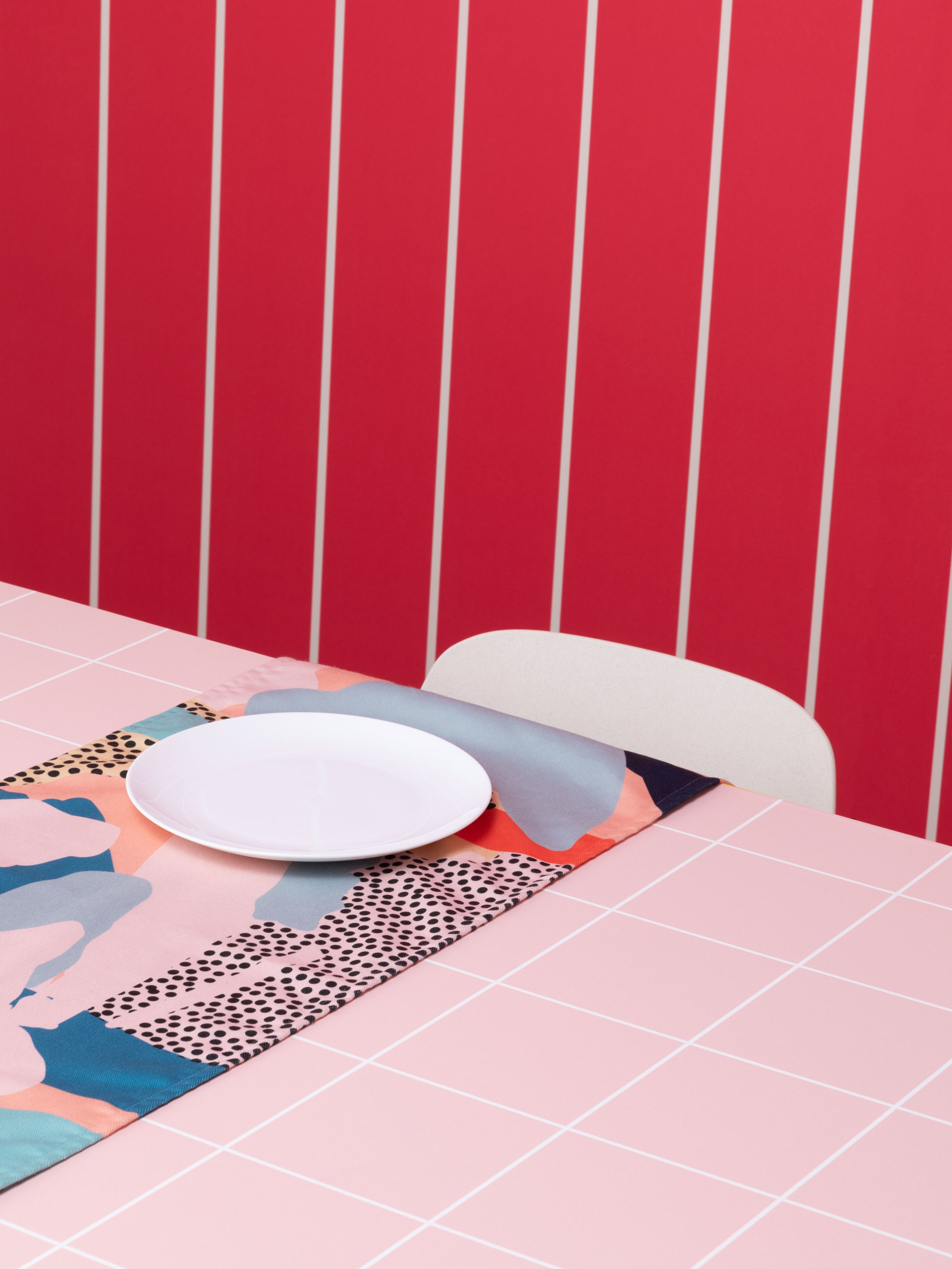 create table runners with logos