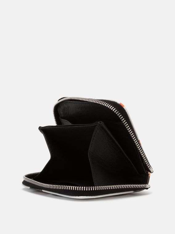 ラウンドファスナーミニ財布 デザイン