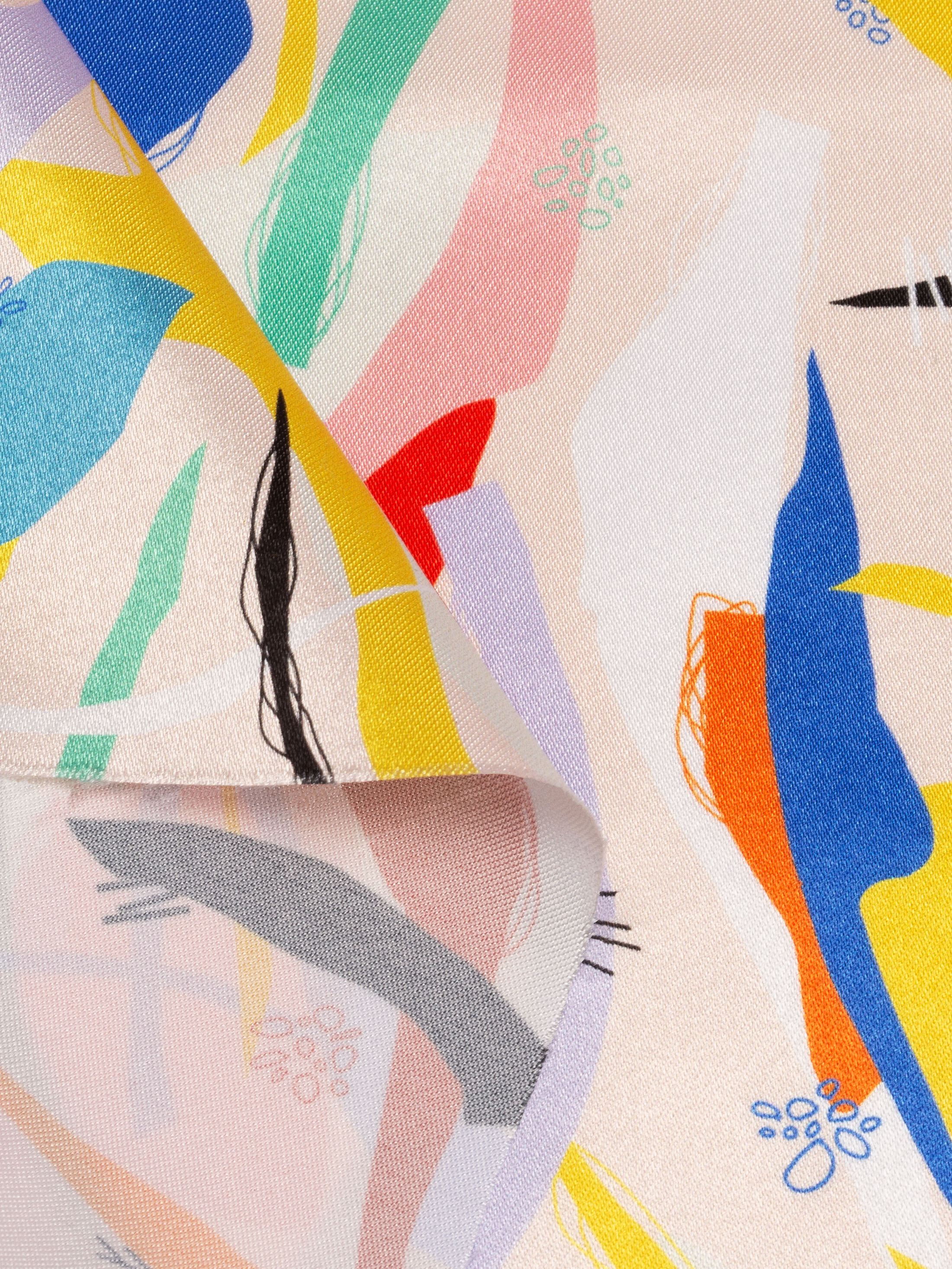 Designa ditt egna satängtyg