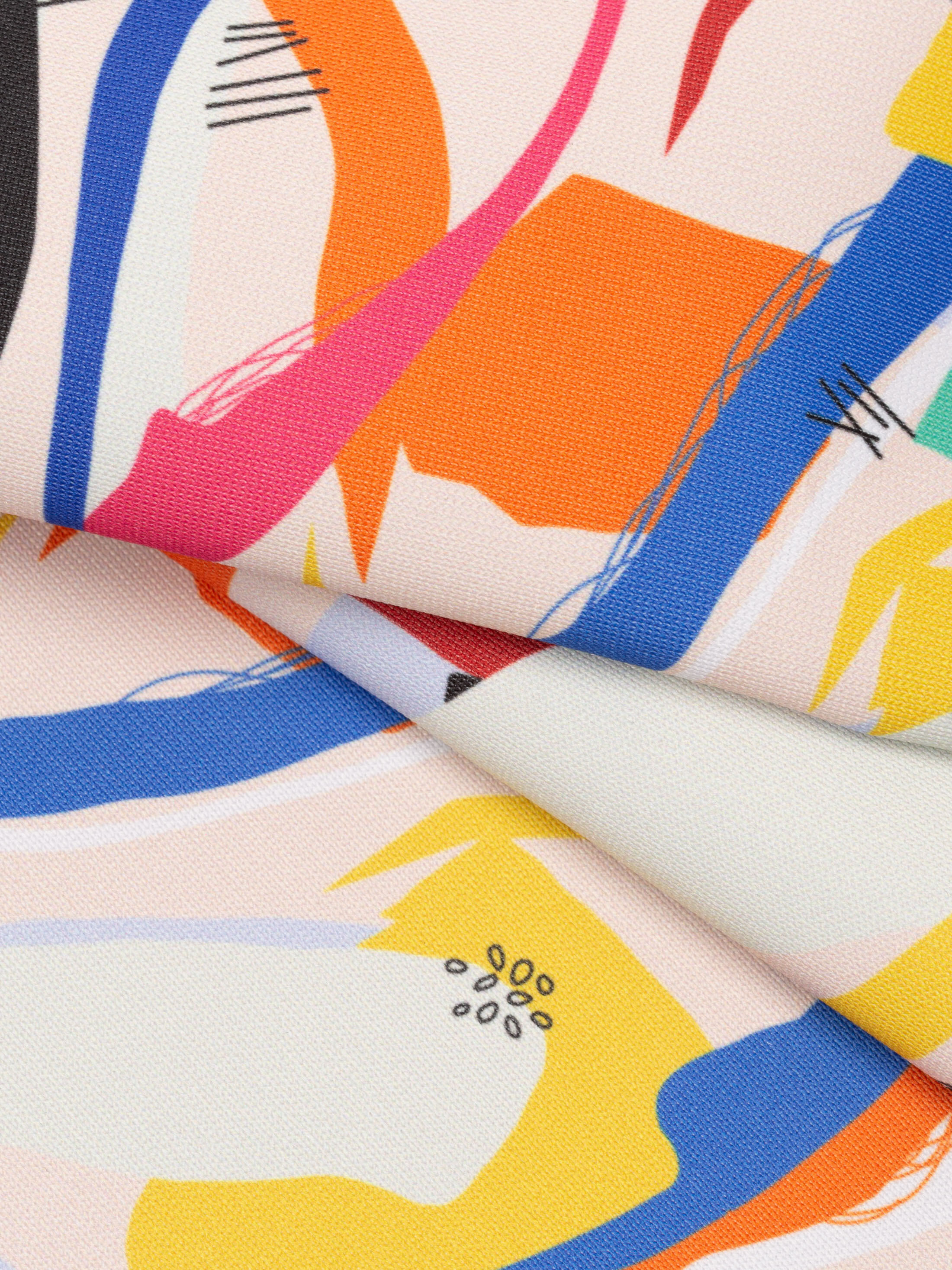 ブラックアウト　デザイン生地