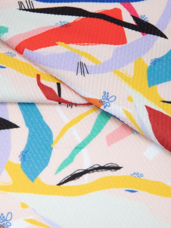 Chain print fabric edge example