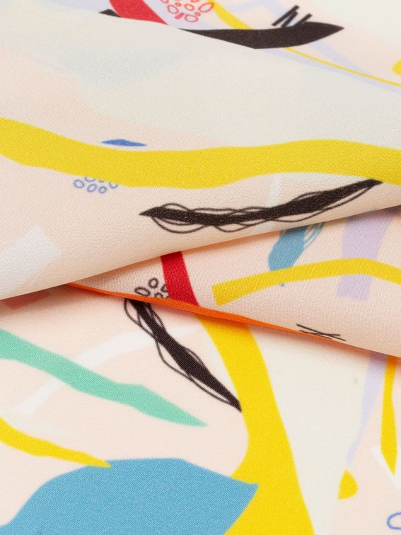 Crepe de Chine fabric print shiny