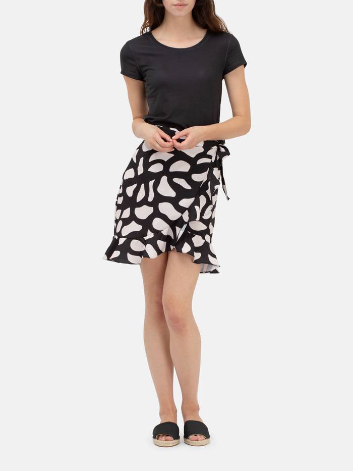 custom flounce skirt