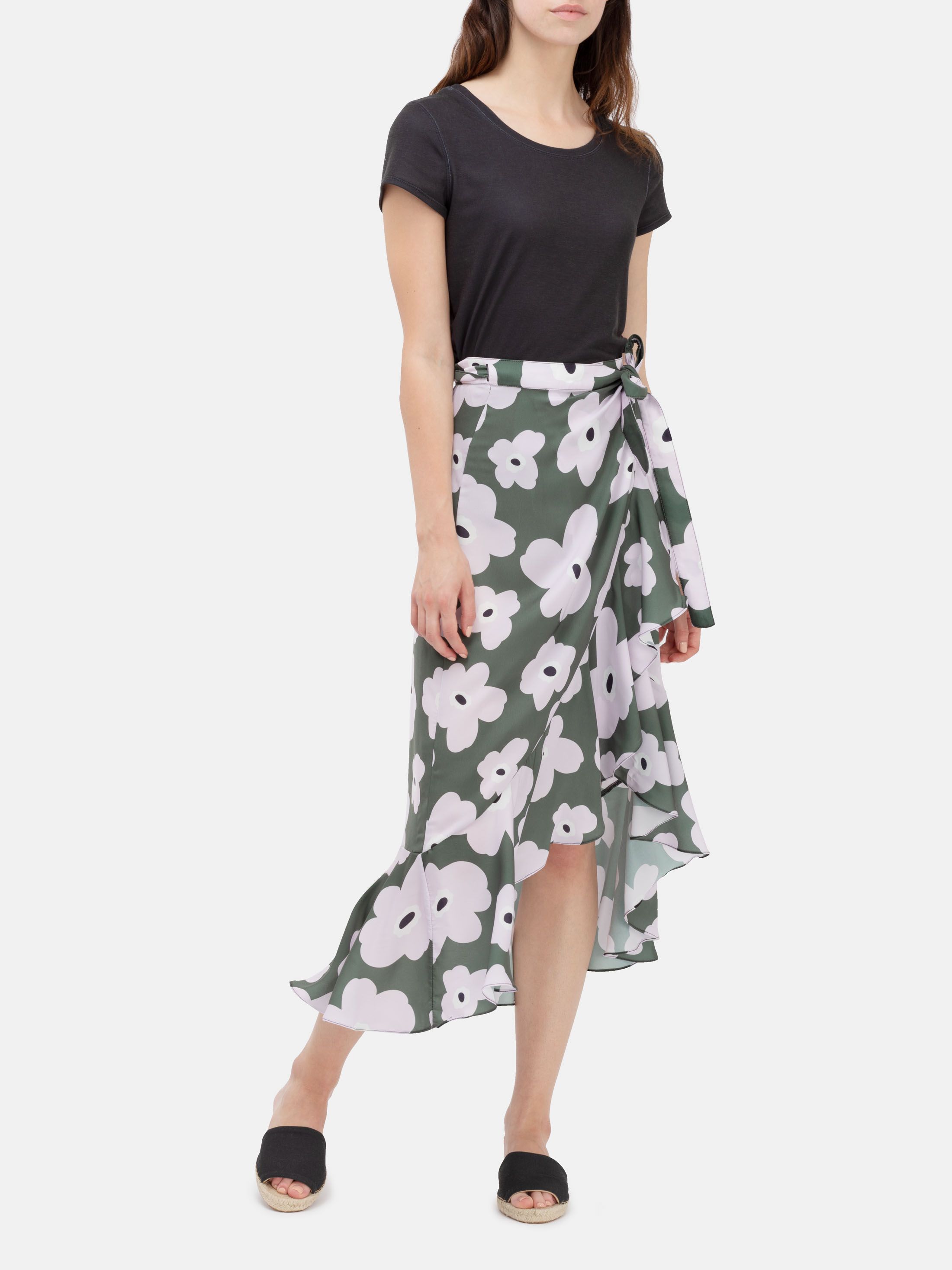 Skirt With Flounce And Belt
